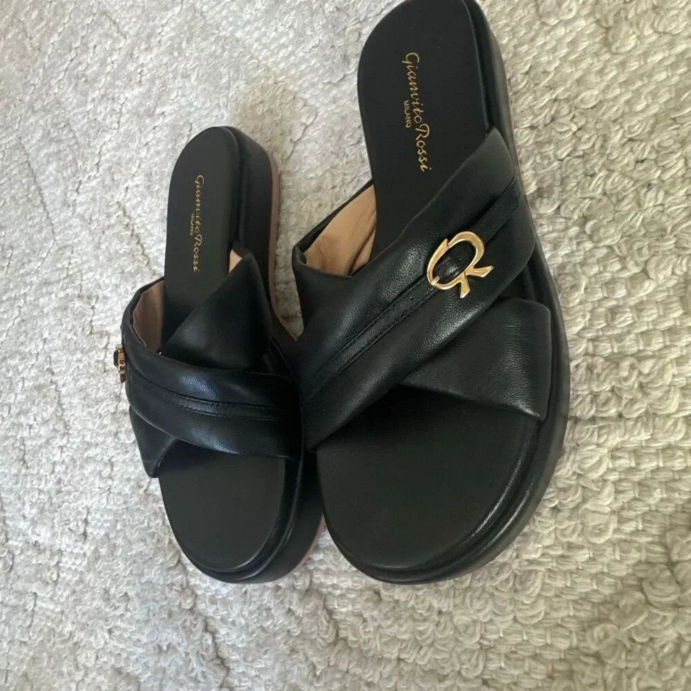 Gianvito Rossi leather cross-strap sandals black size 6.5 new